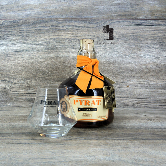 Pyrat XO Reserve Rum mit Glas, 40%, 0,7l
